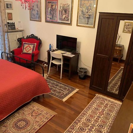 B&Bmagichouse Novara Zewnętrze zdjęcie
