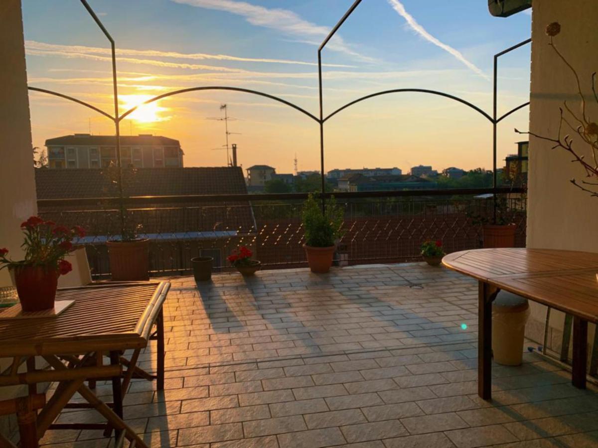 B&Bmagichouse Novara Zewnętrze zdjęcie